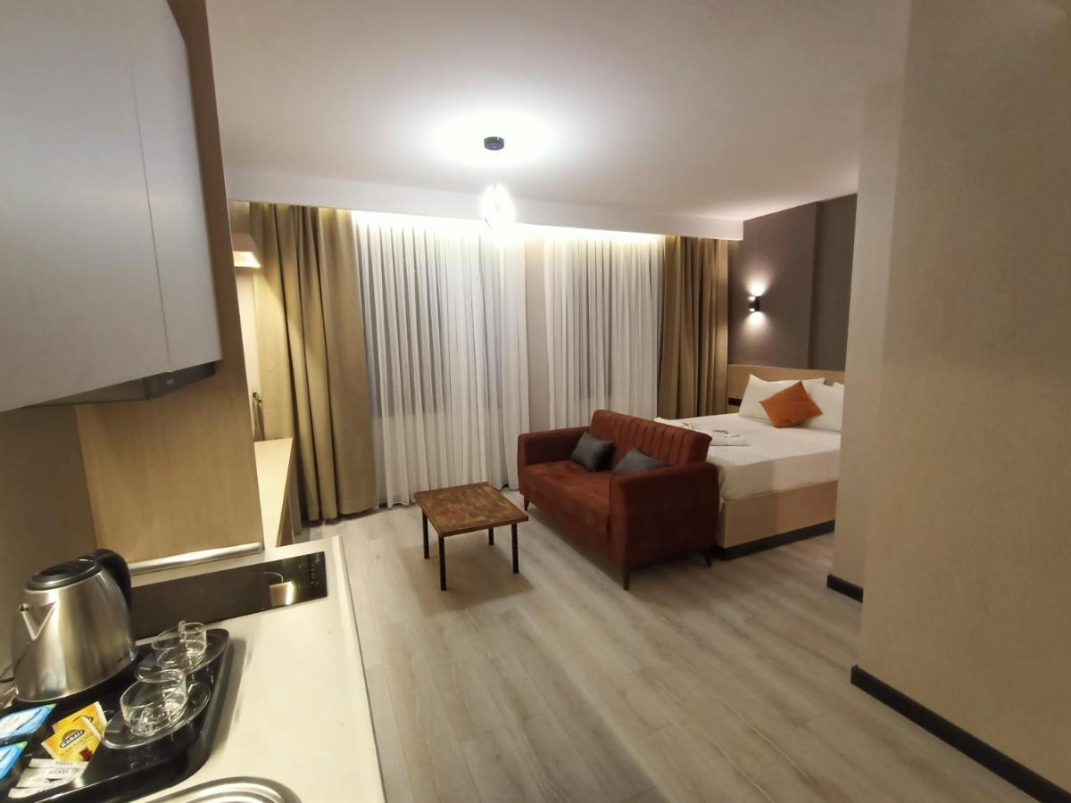 New Falcon Palas Otel Istanbul Exterior photo